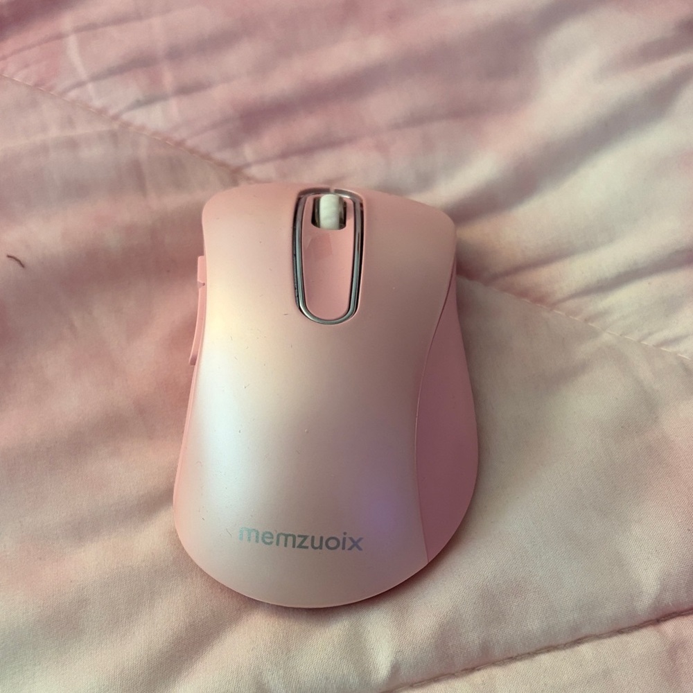 Pink Wireless Mouse